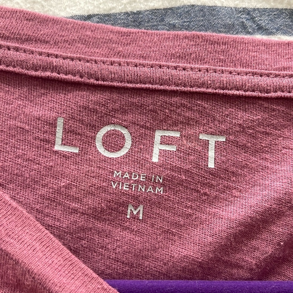 Worn once or twice. Dusty pink with lace sleeves top from Loft